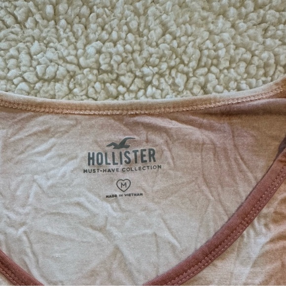 Hollister Women’s Short Sleeve Tie Dye Orange/Pink/White Top size Medium - Picture 8 of 11